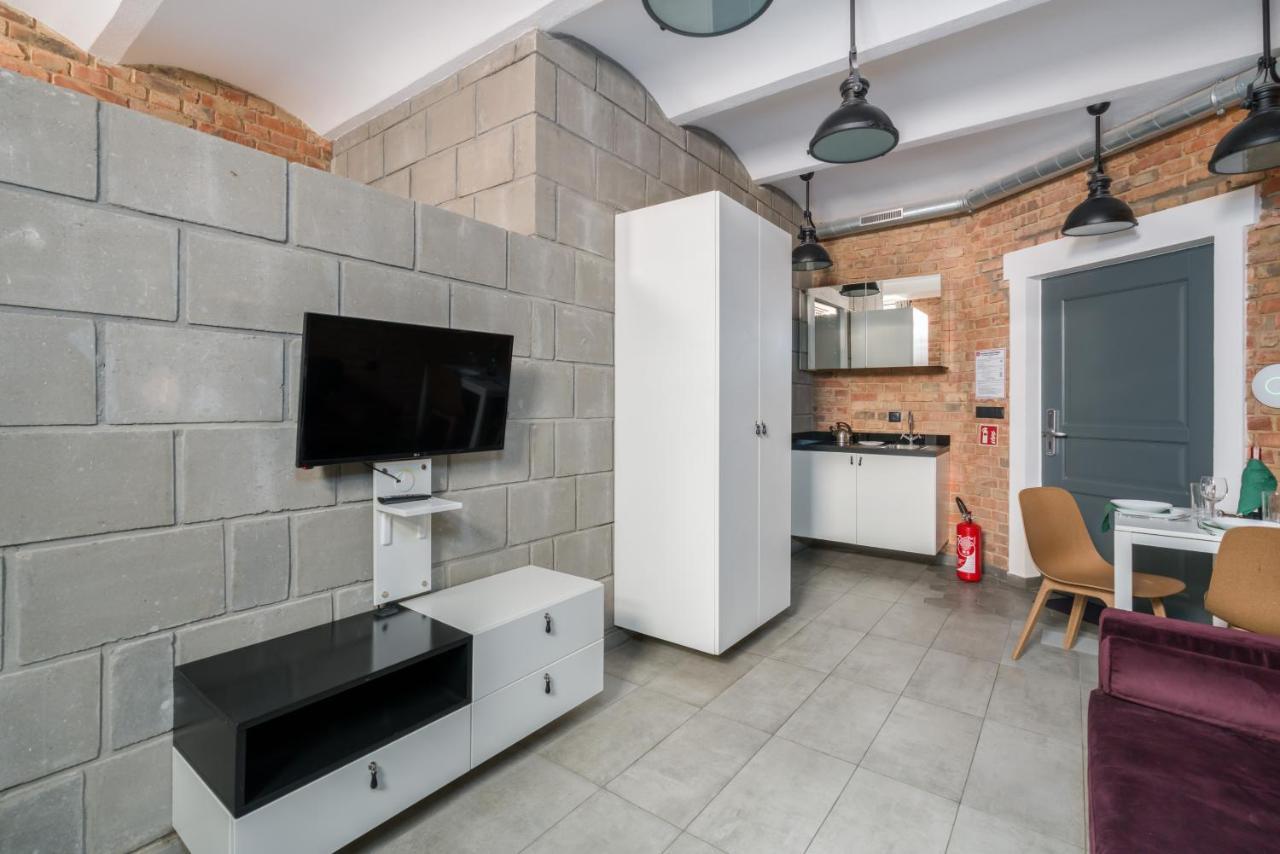 Apartment Underground Level Strzalowa By Renters