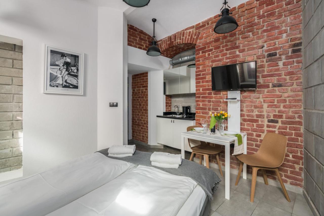 Apartment Underground Level Strzalowa By Renters