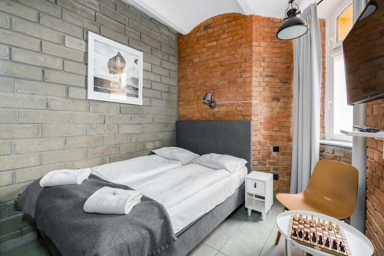 Apartment Underground Level Strzalowa By Renters *